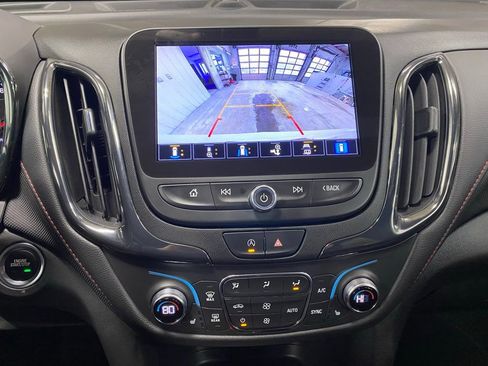 Used 2023 Chevrolet Equinox RS image 48