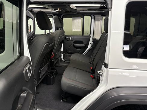 Used 2020 Jeep Wrangler Unlimited Rubicon AWD/4WD image 12