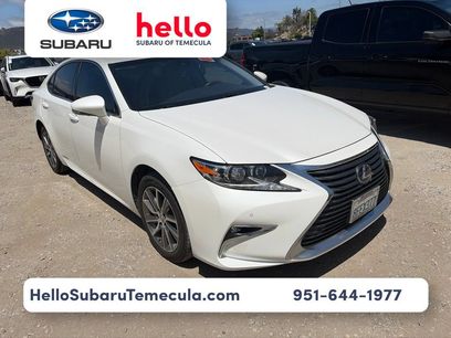 Used 2018 Lexus ES 300h w/ Navigation Package