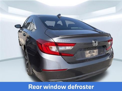 Used 2018 Honda Accord Sport image 12