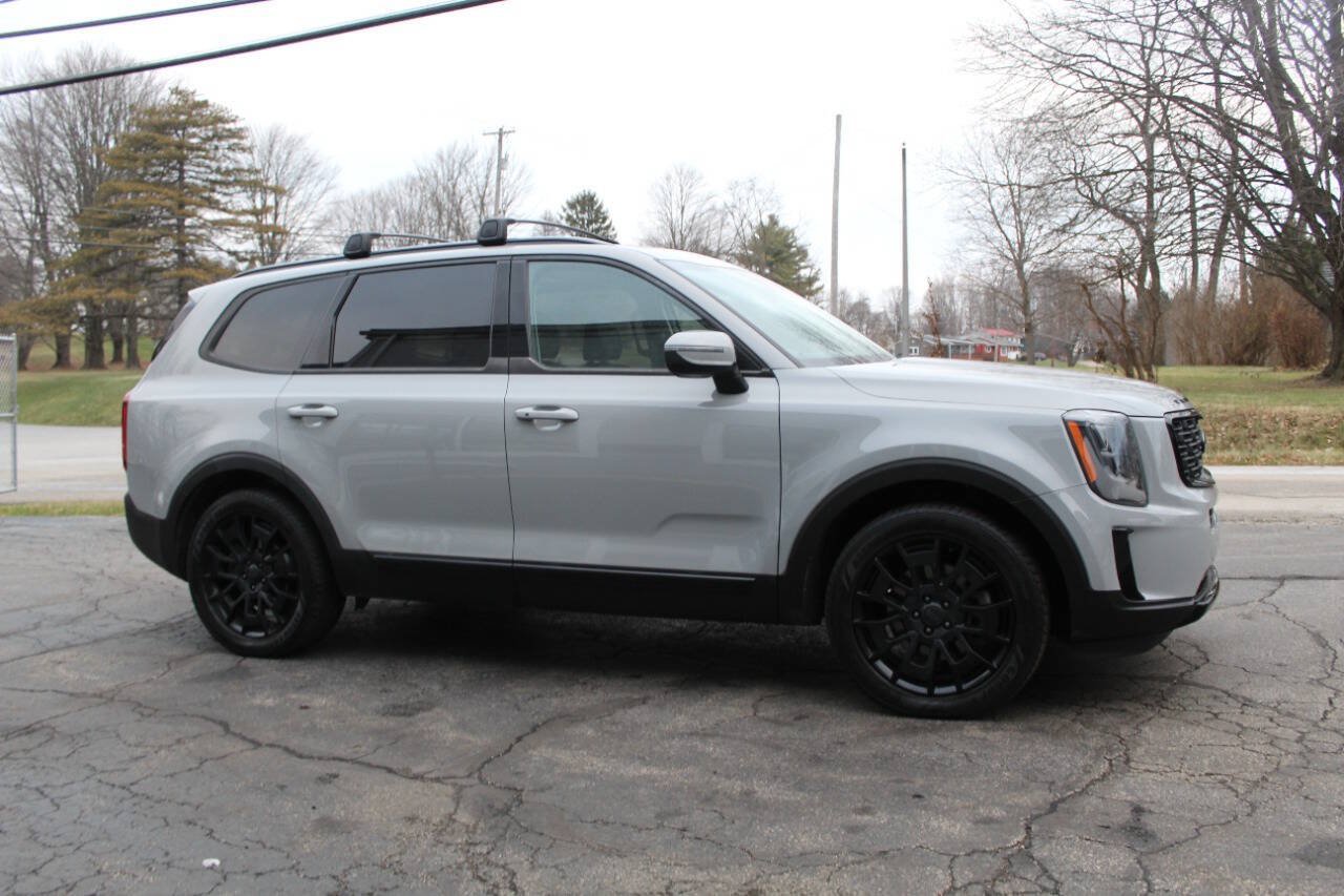 Used 2021 Kia Telluride EX w/ EX Premium Package AWD/4WD image 12