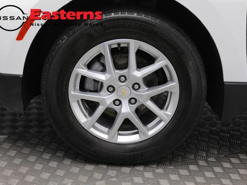 Used 2022 Chevrolet Equinox LT FWD image 31