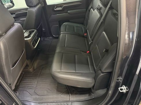 Used 2025 GMC Sierra 2500 SLT image 39