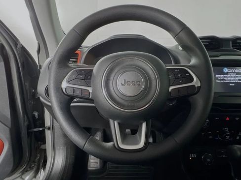 Used 2019 Jeep Renegade Sport image 12