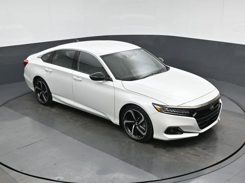 Used 2022 Honda Accord Sport image 58