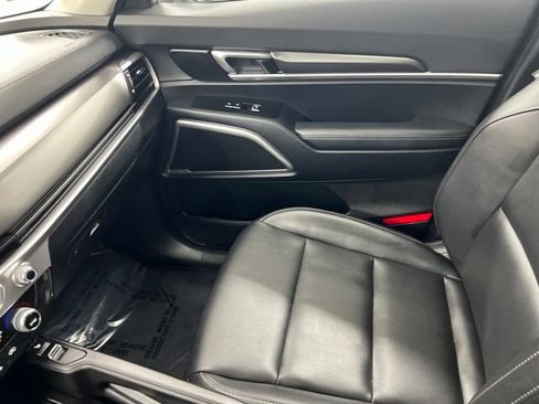Used 2024 Kia Telluride S w/ S Sunroof Package AWD/4WD image 16