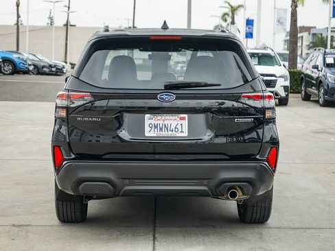 Certified 2025 Subaru Forester Touring AWD/4WD image 6