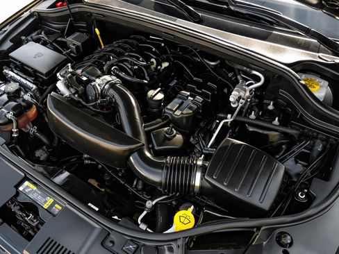 Used 2023 Dodge Durango GT image 58