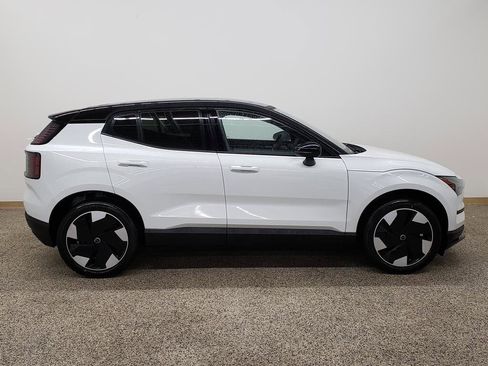 New 2026 Volvo EX30 Plus w/ Climate Package image 2