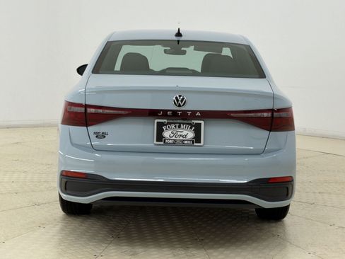 Used 2026 Volkswagen Jetta Sport FWD image 10