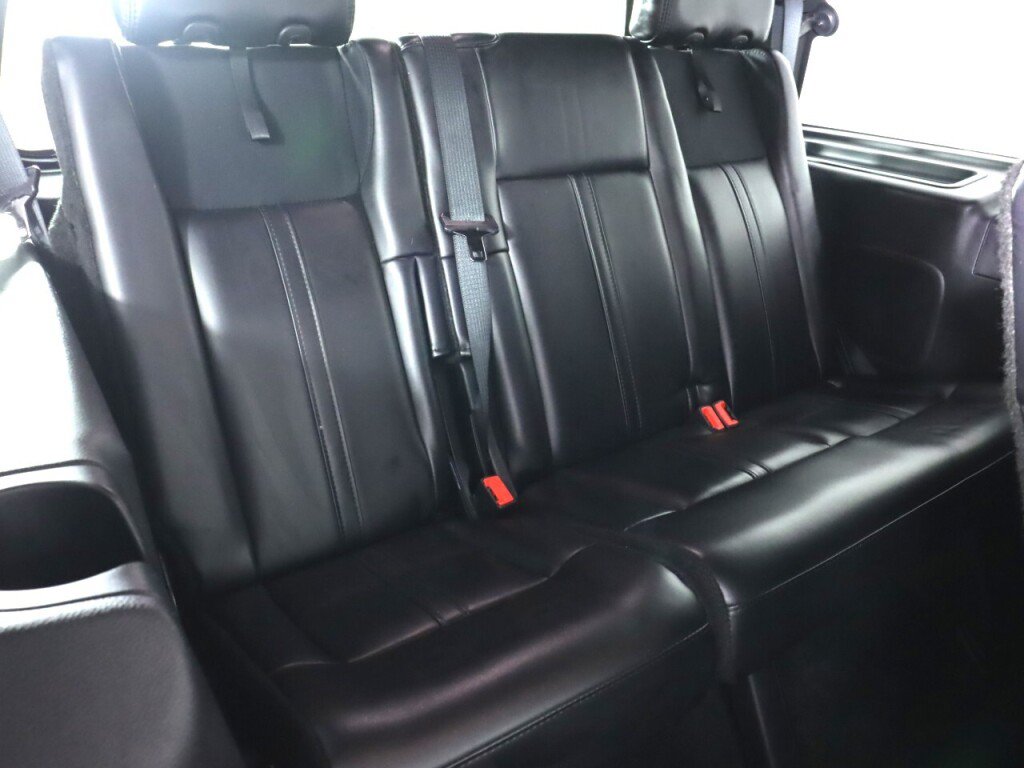 Used 2016 Lincoln Navigator Select RWD image 43