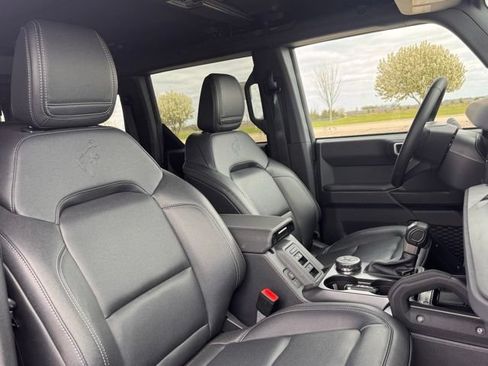New 2025 Ford Bronco Big Bend w/ Black Diamond Package AWD/4WD image 24
