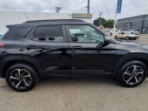 Certified 2022 Chevrolet TrailBlazer RS w/ Convenience Package image 9