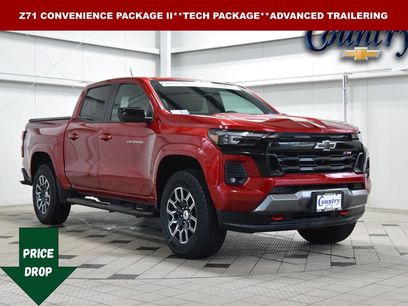 Used 2024 Chevrolet Colorado Z71 w/ Z71 Convenience Package 2