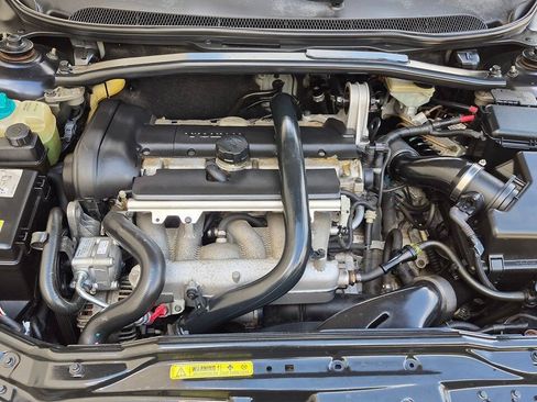 Used 2006 Volvo S60 2.5T FWD image 52