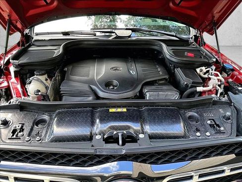 Used 2022 Mercedes-Benz GLS 450 4MATIC image 11