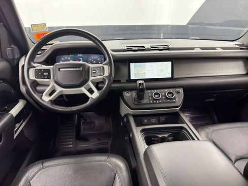 Used 2020 Land Rover Defender 110 HSE image 7
