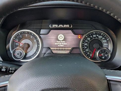 Used 2024 RAM 1500 Laramie image 3