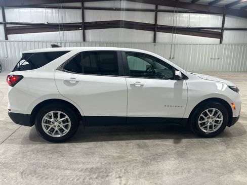 Used 2024 Chevrolet Equinox LT FWD image 6