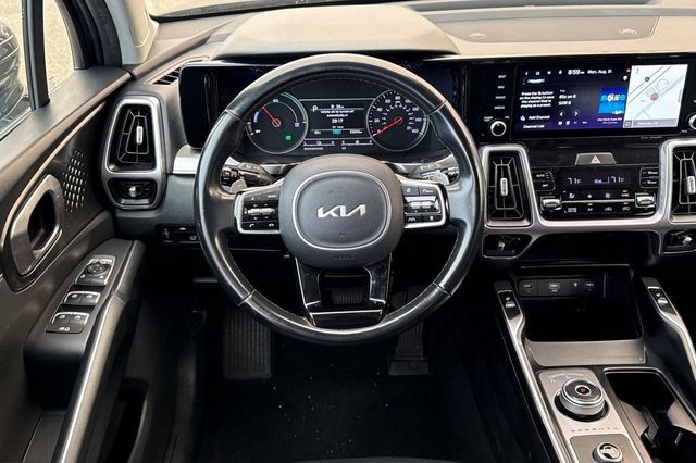 Certified 2023 Kia Sorento EX FWD image 19