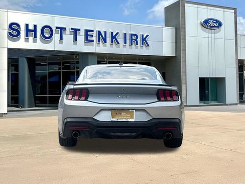 Used 2024 Ford Mustang GT Premium RWD image 8