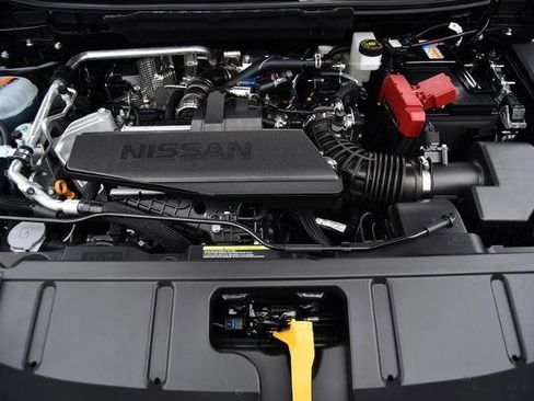 New 2026 Nissan Rogue Platinum image 31