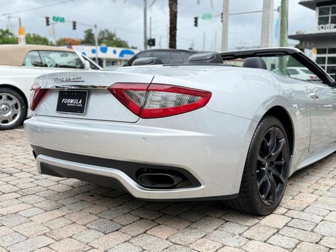 Used 2013 Maserati GranTurismo Sport RWD image 14