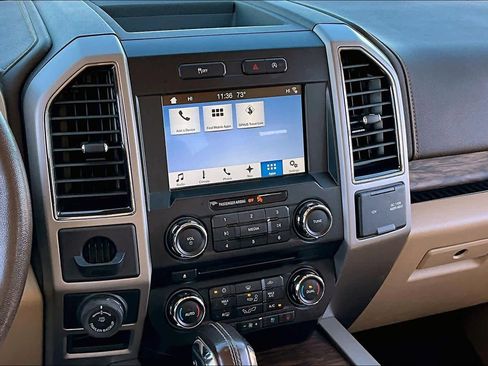 Used 2018 Ford F150 Lariat image 6