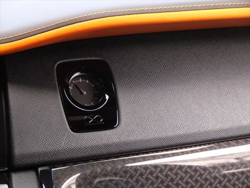 Certified 2022 Rolls-Royce Cullinan Black Badge AWD/4WD image 14