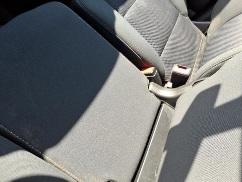 Used 2018 Chevrolet Silverado 1500 LT w/ All Star Edition image 29