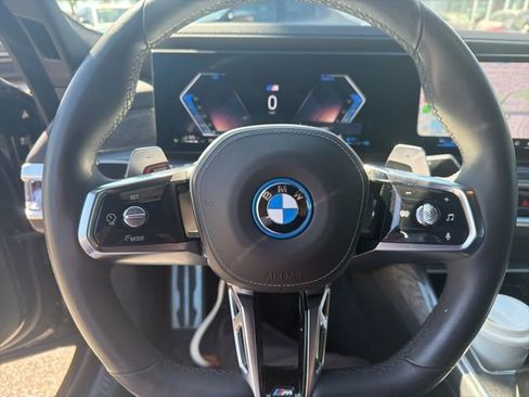Certified 2024 BMW 750e xDrive AWD/4WD image 9