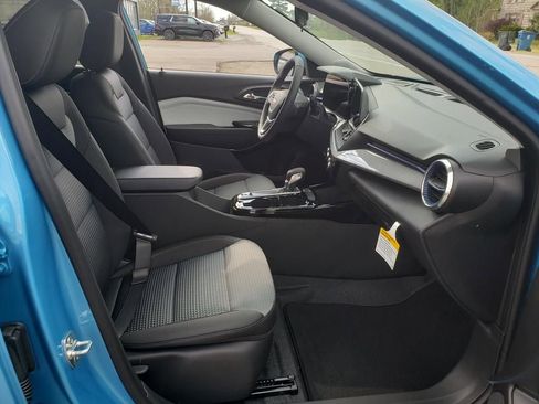New 2026 Chevrolet Trax LT FWD image 20