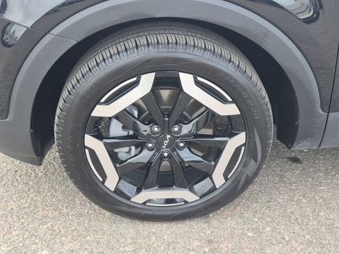 Certified 2024 Kia Telluride S w/ S Sunroof Package image 19