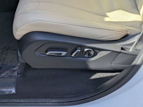 Used 2022 Acura MDX FWD w/ Technology Package image 17