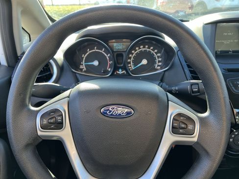 Used 2019 Ford Fiesta SE w/ Equipment Group 201A image 16