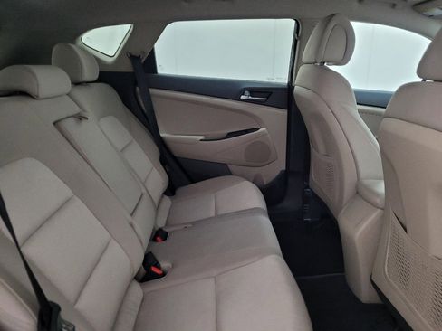Used 2017 Hyundai Tucson SE AWD/4WD image 19