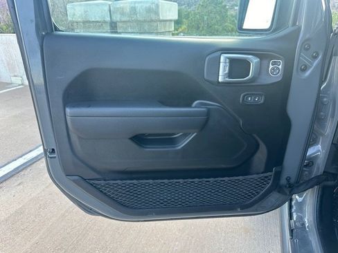 Used 2020 Jeep Wrangler Unlimited Rubicon image 10