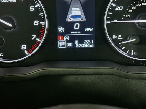 Used 2024 Subaru Crosstrek 2.0i Premium image 18