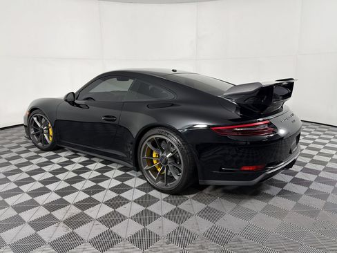 Certified 2019 Porsche 911 GT3 RWD image 3