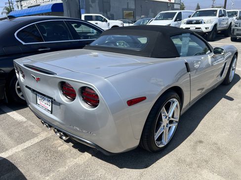 Used 2006 Chevrolet Corvette Convertible w/ Preferred Equipment Group image 7