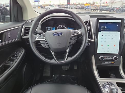 Used 2024 Ford Edge SEL w/ Convenience Package image 19