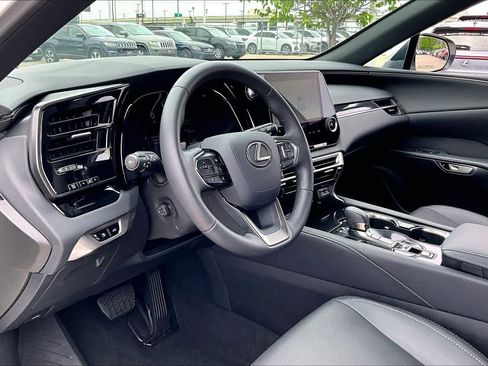 Used 2025 Lexus RX 350 FWD w/ Technology Package image 15