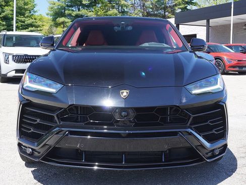 Used 2022 Lamborghini Urus AWD/4WD image 15