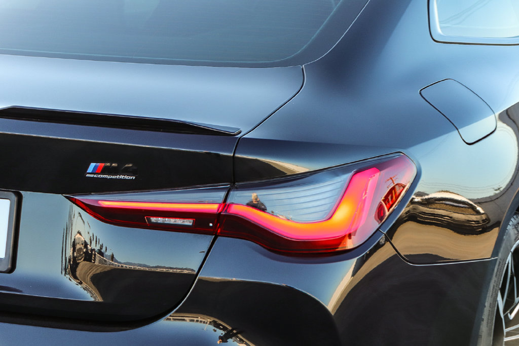 Used 2024 BMW M4 xDrive Competition w/ Executive Package AWD/4WD image 10
