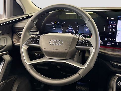 New 2025 Audi Q5 Premium Plus image 18