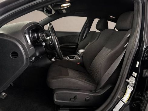 Used 2022 Dodge Charger R/T RWD image 12