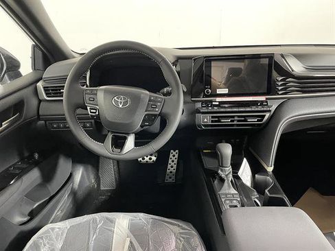 New 2026 Toyota Camry SE FWD image 12