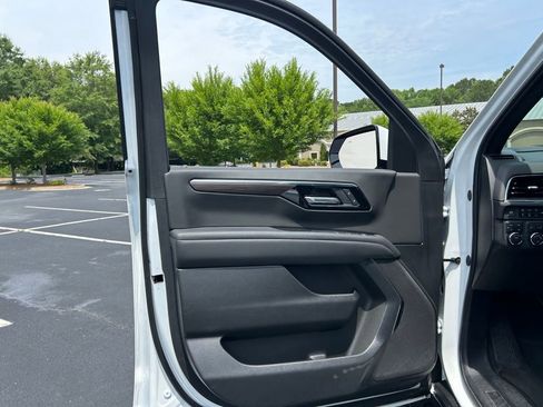 Used 2025 Chevrolet Tahoe LS w/ Max Trailering Package AWD/4WD image 55