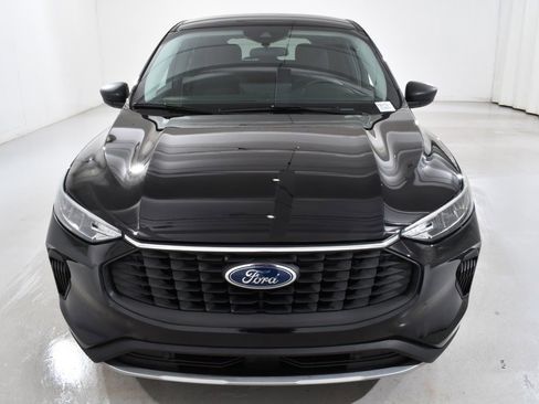 Used 2023 Ford Escape Active w/ Tech Pack #1 image 3