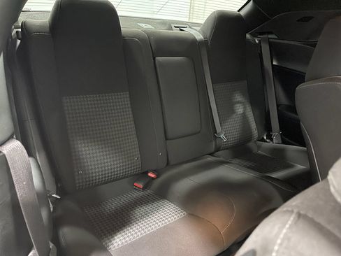 Used 2021 Dodge Challenger GT RWD image 28